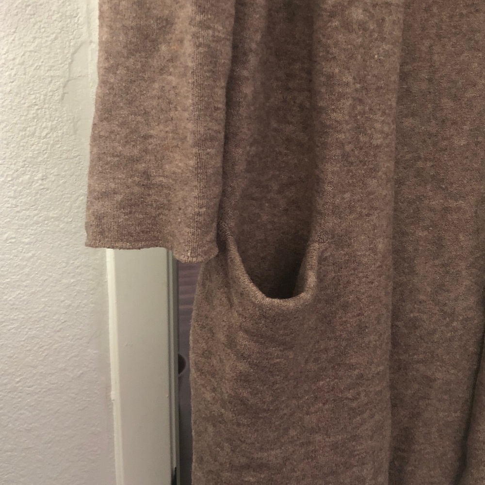 Jenni Kayne Long Open-Front Cardigan in Taupe Brown - Picture 5 of 7